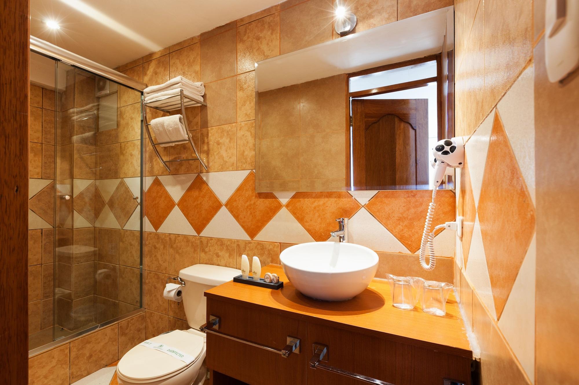Inti Punku Machupicchu Hotel & Suites Bagian luar foto