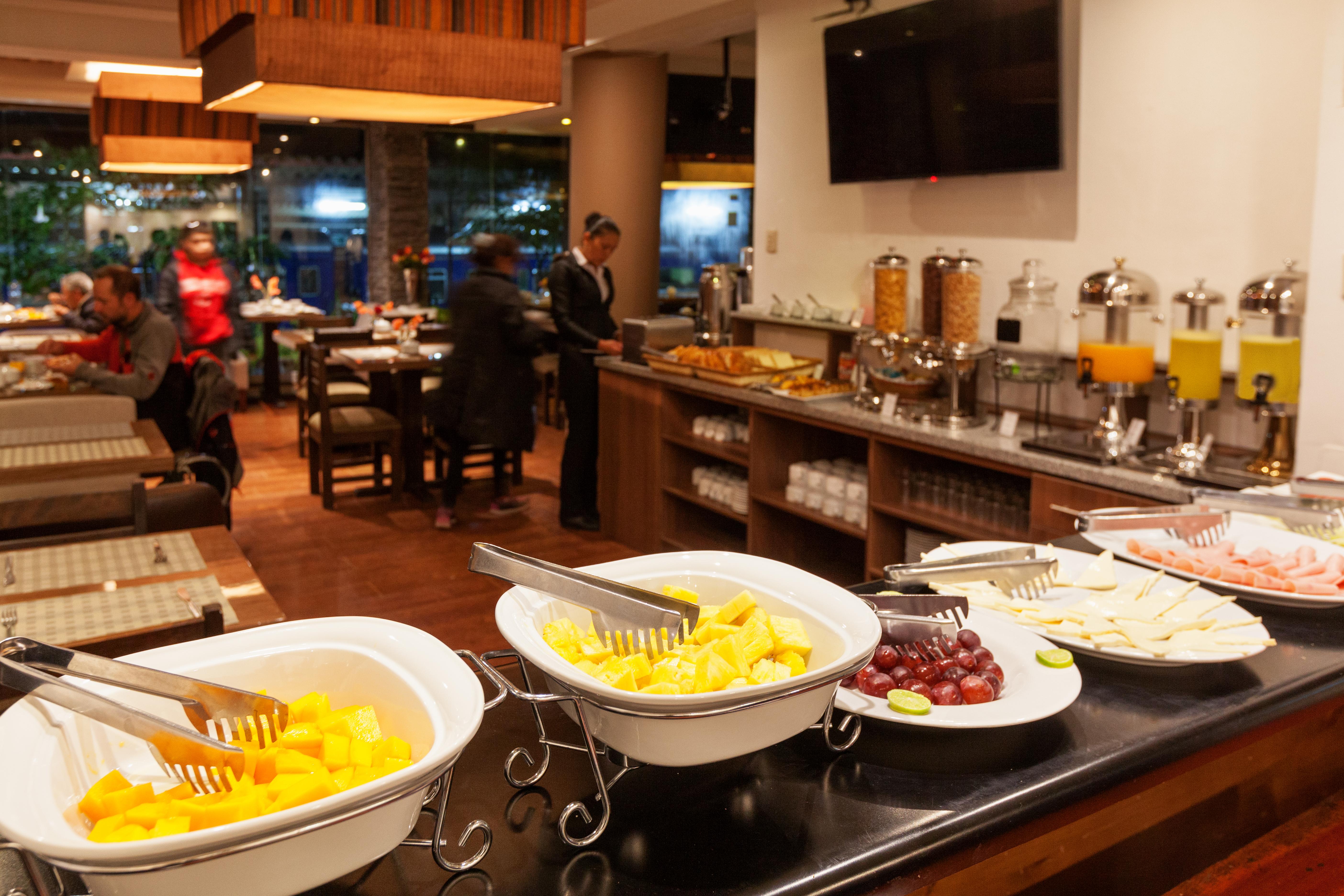 Inti Punku Machupicchu Hotel & Suites Bagian luar foto
